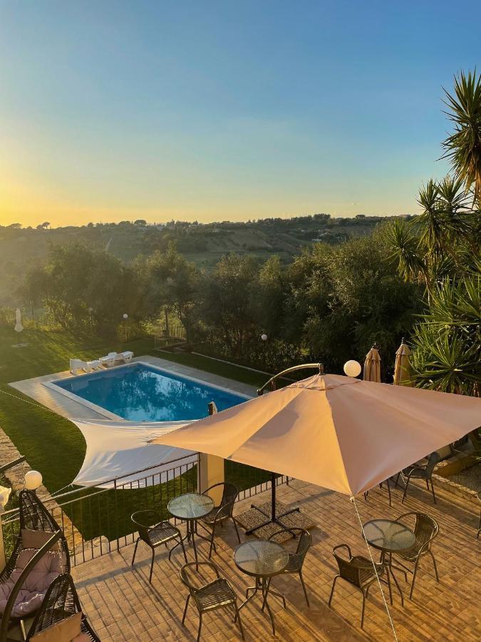 Villa Aurora Caltagirone Bagian luar foto